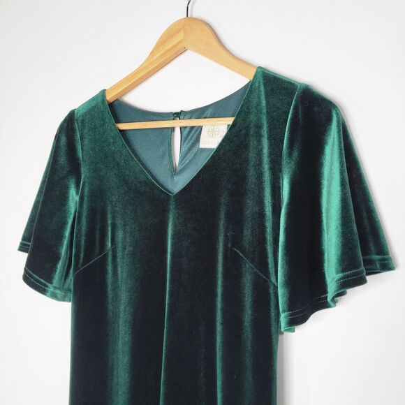 REVELRY Reese Emerald Green Velvet Maxi Dress Size S Flutter Sleeve Sash Belt - Picture 8 of 11